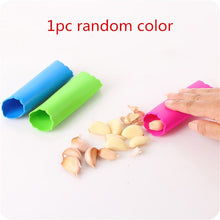 Load image into Gallery viewer, Kitchen Accessories 1pc Flip Bar Tools Kitchen Gadgets Wine Stopper Bottle Cap Gadgets Barware Wine Pourers Kitchen Tools.Q