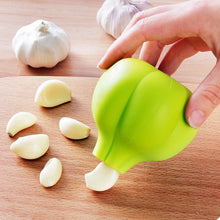 Load image into Gallery viewer, Creative Rubber Garlic Peeler Garlic Presses Ultra Soft Peeled Garlic Stripping Tool Home Kitchen Accessories