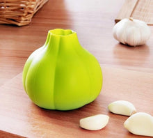 Load image into Gallery viewer, Creative Rubber Garlic Peeler Garlic Presses Ultra Soft Peeled Garlic Stripping Tool Home Kitchen Accessories